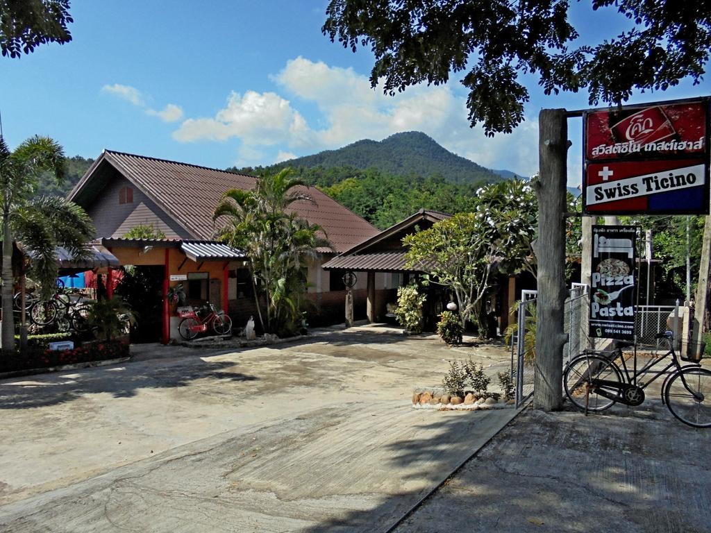 Swiss Ticino Guesthouse & Restaurant Mae Wang Exterior photo